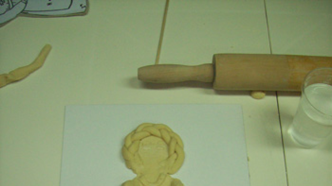 kyra-Sarakosti-small