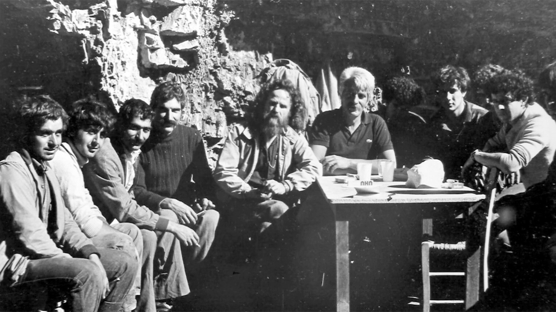 documentary-to-ixnos-tou-xronou-1120