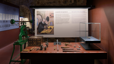 writing-book-read-open-wing-leaf-895607-pxhere_1__3_