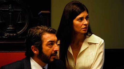 to_mistiko_sta_matia_tis_banner