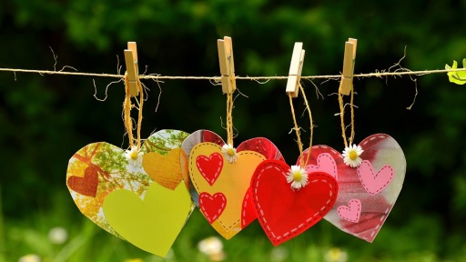 ena-doro-gia-ton-eauto-mou-1117