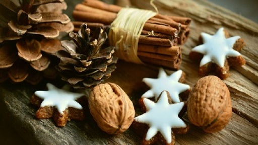 ta-poio-glika-christoygenna-400