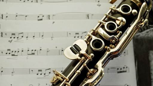 ta-tragoudia-tis-ntropis-400