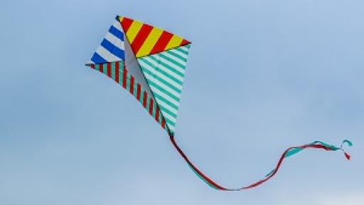 xartaetos-apo-metaxi-300