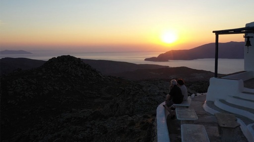 provoli-mia-zoi-anamesa-1117