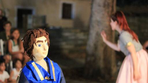 prigkipissa_kai_bizeli_400