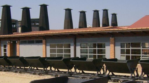 cover_plinthokeramopoihas