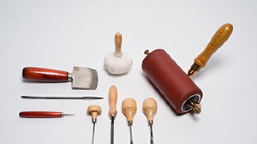 ergastiria-xaraktikis-300