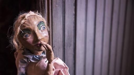 ergastiri-kataskevis-marionetas-400