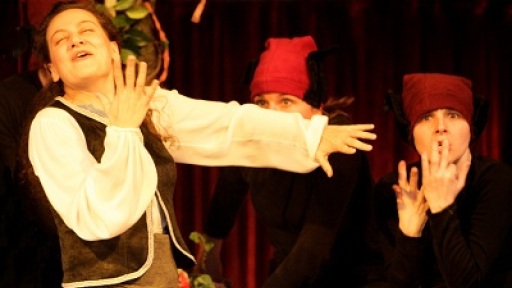 christougenna-sto-mpk-400