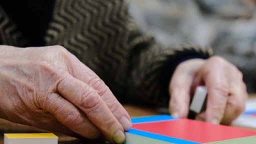 ergastiri-fronti-zontas-400