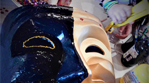 apokriatiko-ergastiri-300